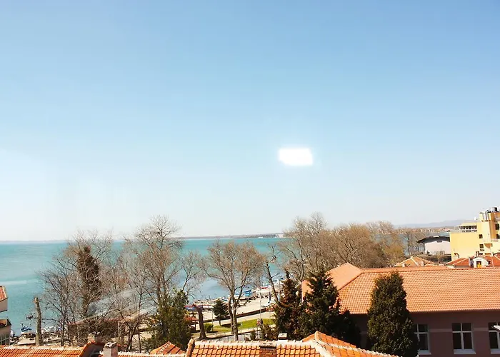 Otel Family Paros 2 2*